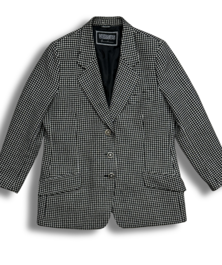 Blazer Versus Gianni Versace
