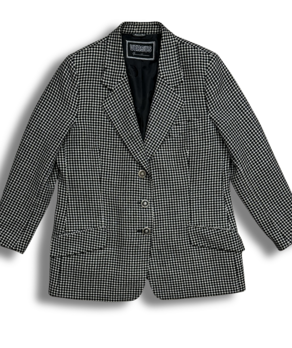 Blazer Versus Gianni Versace
